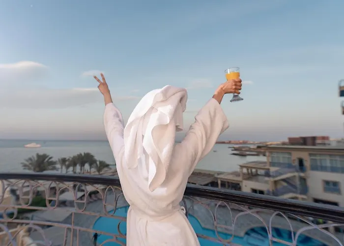 سفنكس أكوا بارك بيتش ريزورت