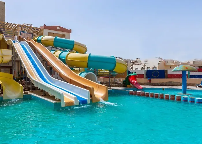 سفنكس أكوا بارك بيتش ريزورت منتجع الغردقة